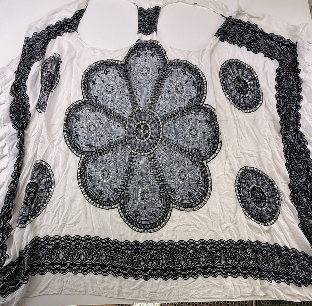 Womens Pool Beach Cover Up Black White Mandala Sequin Embellished Swim Wrap